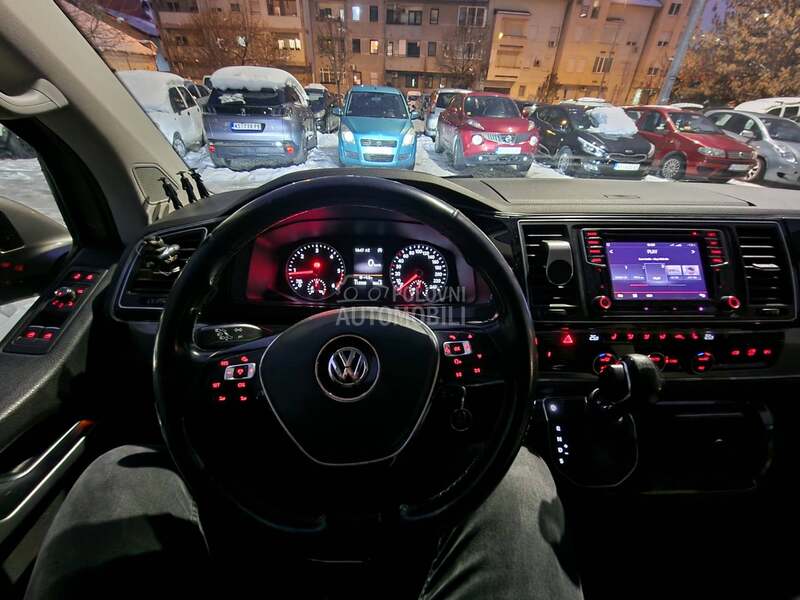 Volkswagen Multivan 
