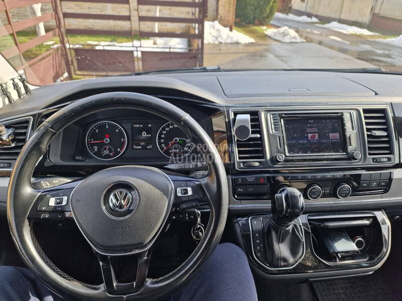 Volkswagen Multivan 