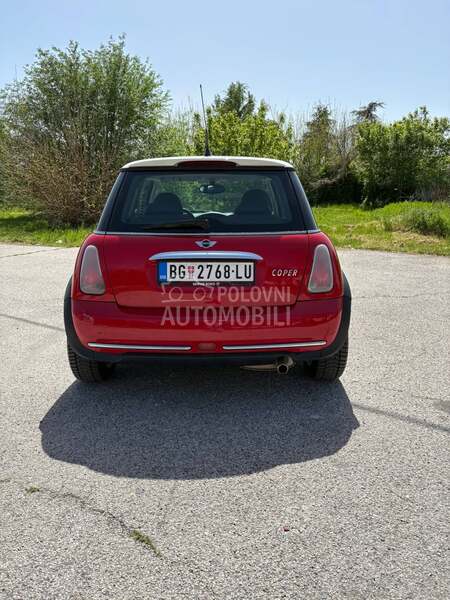 MINI Cooper 