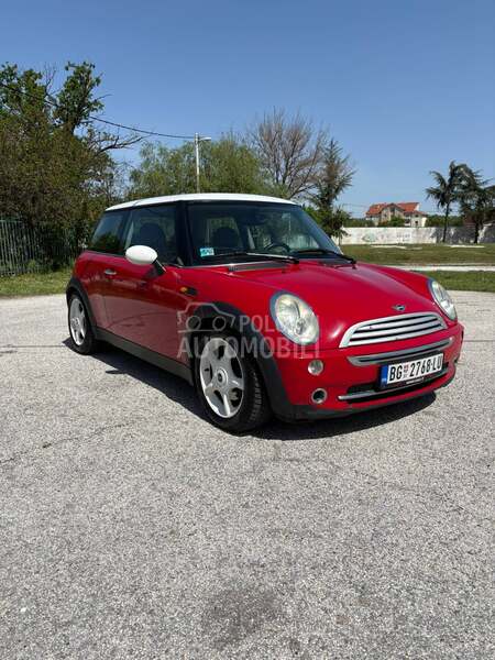 MINI Cooper 