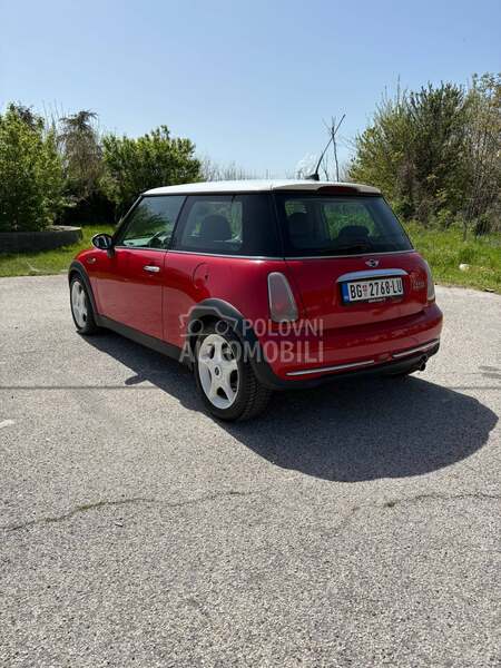 MINI Cooper 