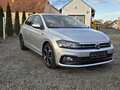 Volkswagen Polo R LINE/K.R.E.D.I.T