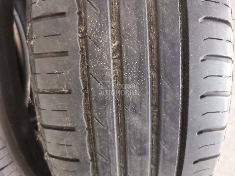 Nokian 215/65 R17 Letnja