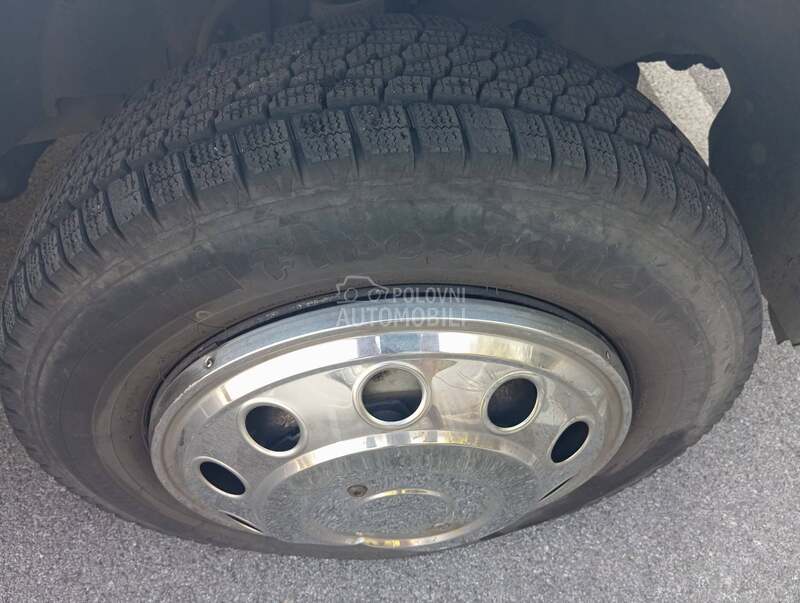 Mercedes Benz 518 CDI