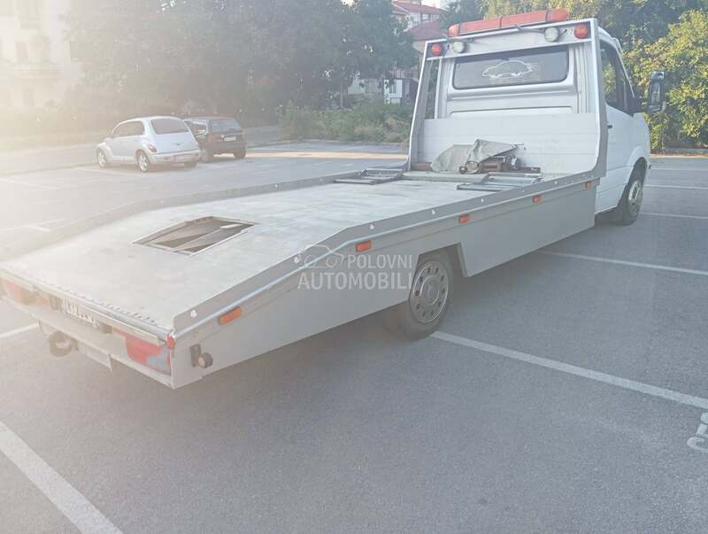 Mercedes Benz 518 CDI