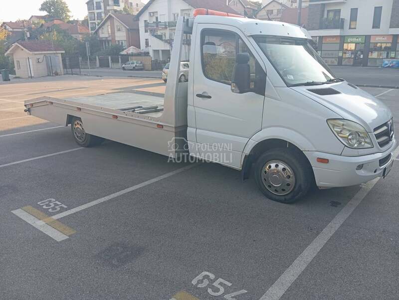 Mercedes Benz 518 CDI