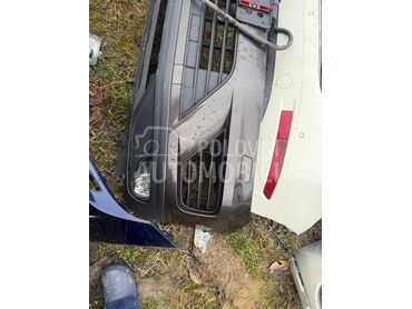 Branik za Volkswagen Touareg od 2010. do 2016. god.