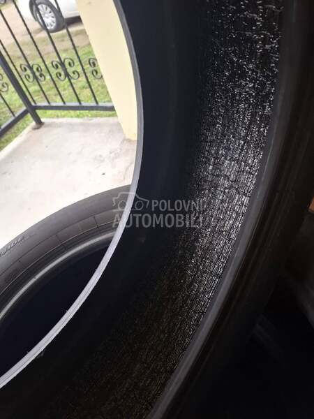 Pirelli 215/55 R17 Letnja