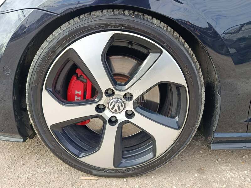 Volkswagen Golf 7 GTI PERFORMANCE CH