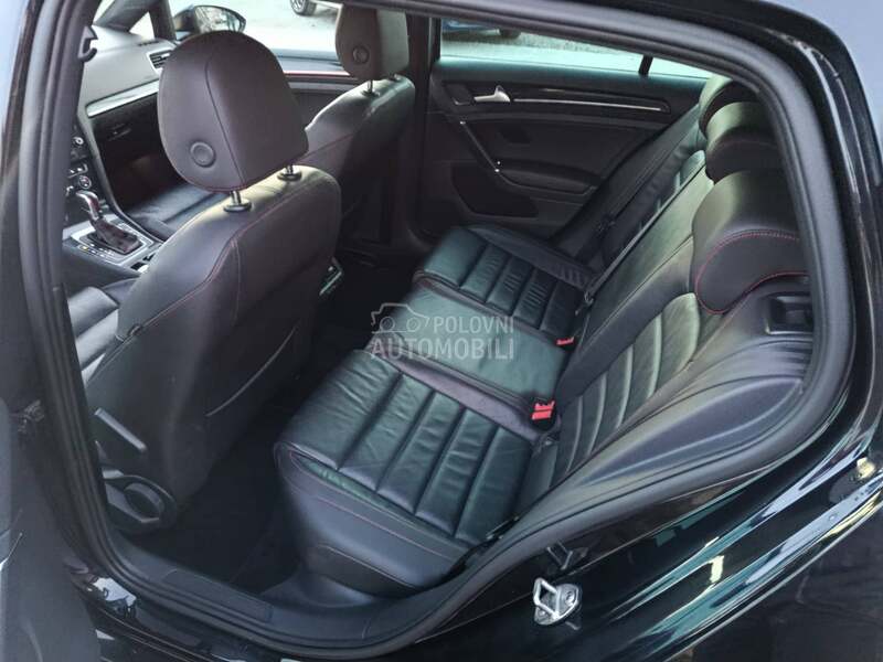 Volkswagen Golf 7 GTI PERFORMANCE CH