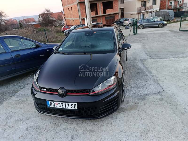 Volkswagen Golf 7 GTI PERFORMANCE CH