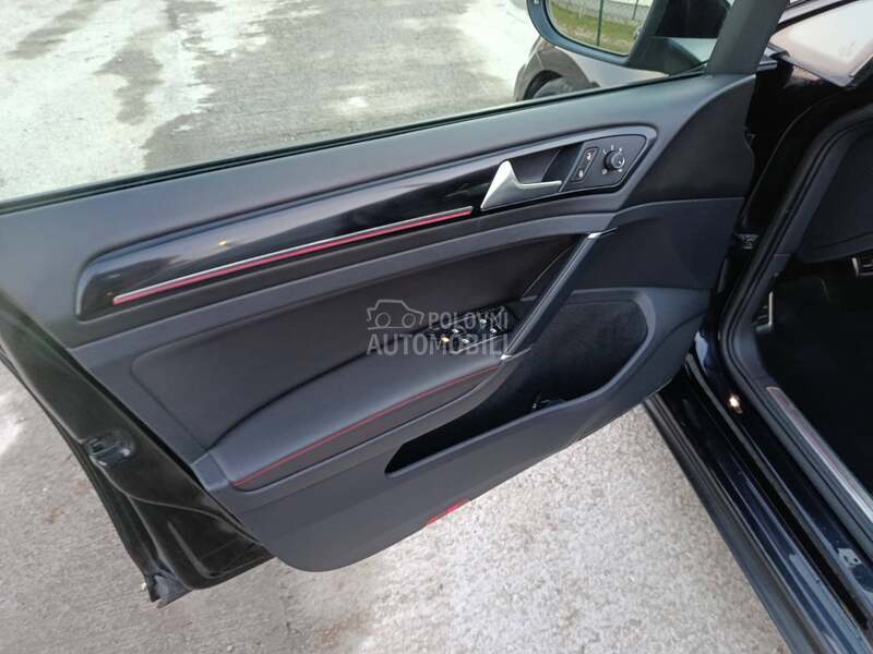 Volkswagen Golf 7 GTI PERFORMANCE CH