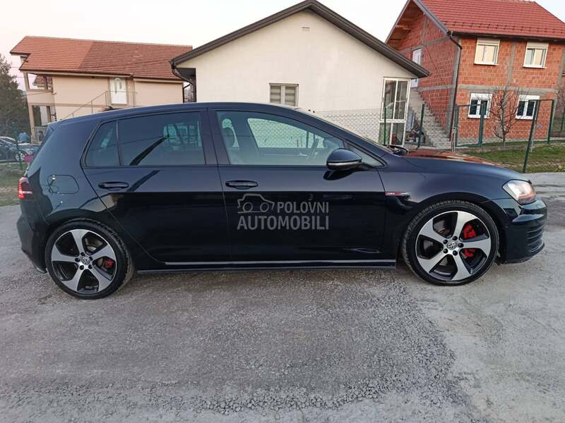 Volkswagen Golf 7 GTI PERFORMANCE CH
