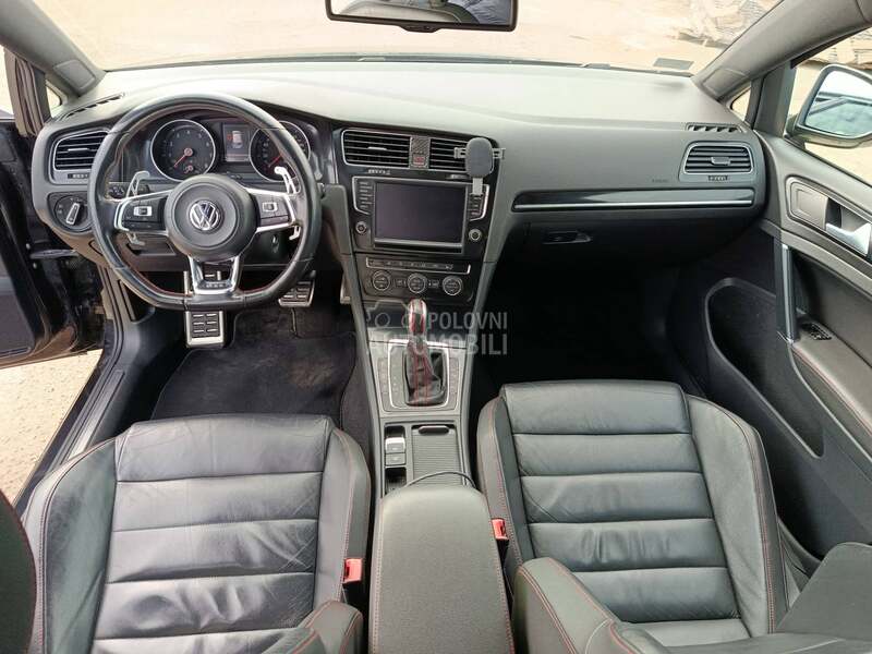 Volkswagen Golf 7 GTI PERFORMANCE CH