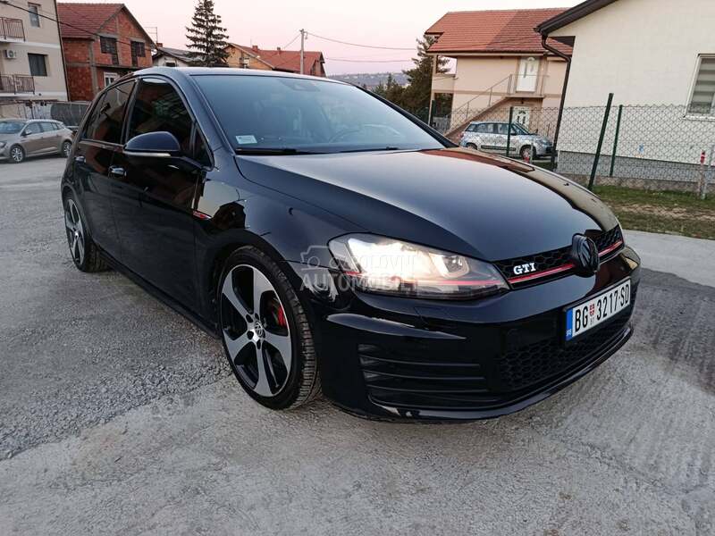 Volkswagen Golf 7 GTI PERFORMANCE CH