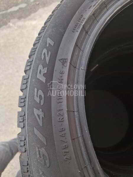 Pirelli 275/45 R21 Zimska