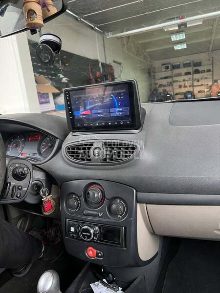Multimedija Android Carplay