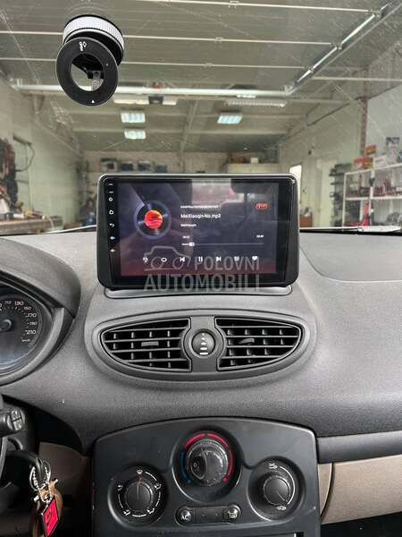 Multimedija Android Carplay