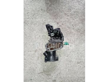 Kuciste termostata za Peugeot 207