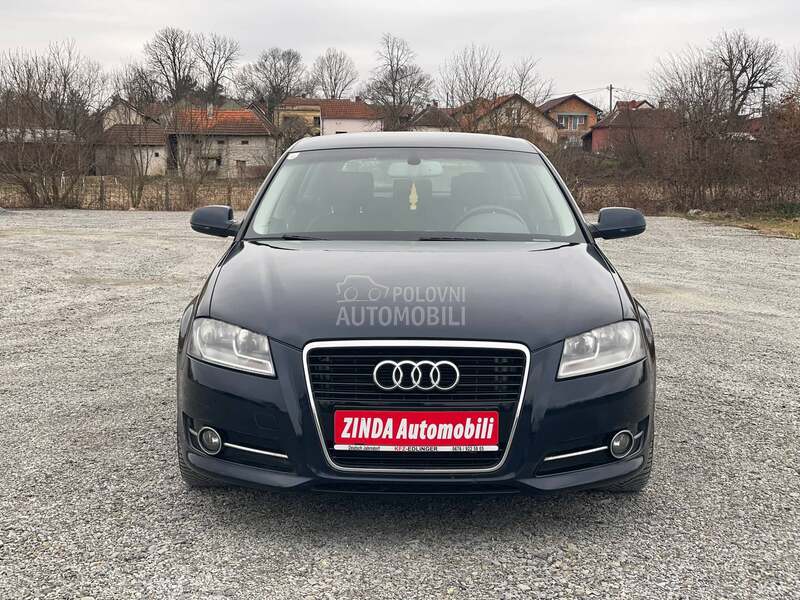 Audi A3 N A V I