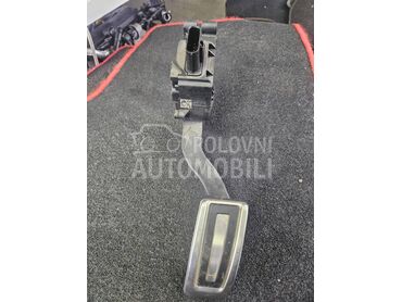 papucica gasa za Volkswagen Golf 7, Polo