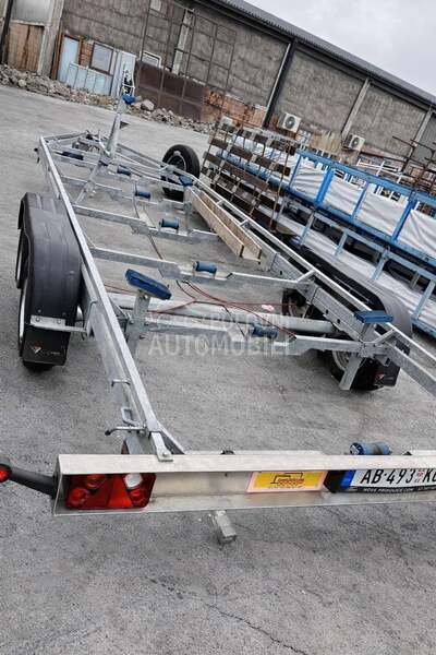 Niewiadow 2700kg dup.os.