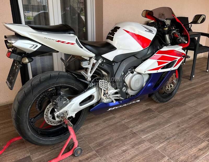 Honda cbr 1000rr