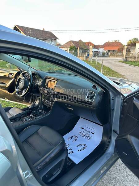 Mazda 6 Skyactiv D CH