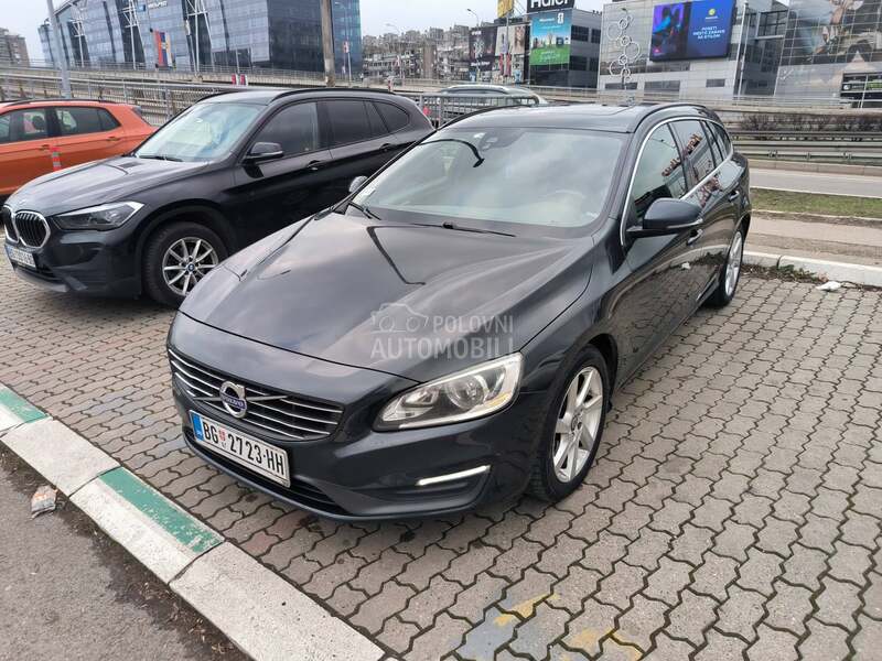 Volvo V60 