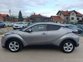 Toyota C-HR 1.8i hibrid