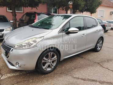 Peugeot 208 1.2 STYLE