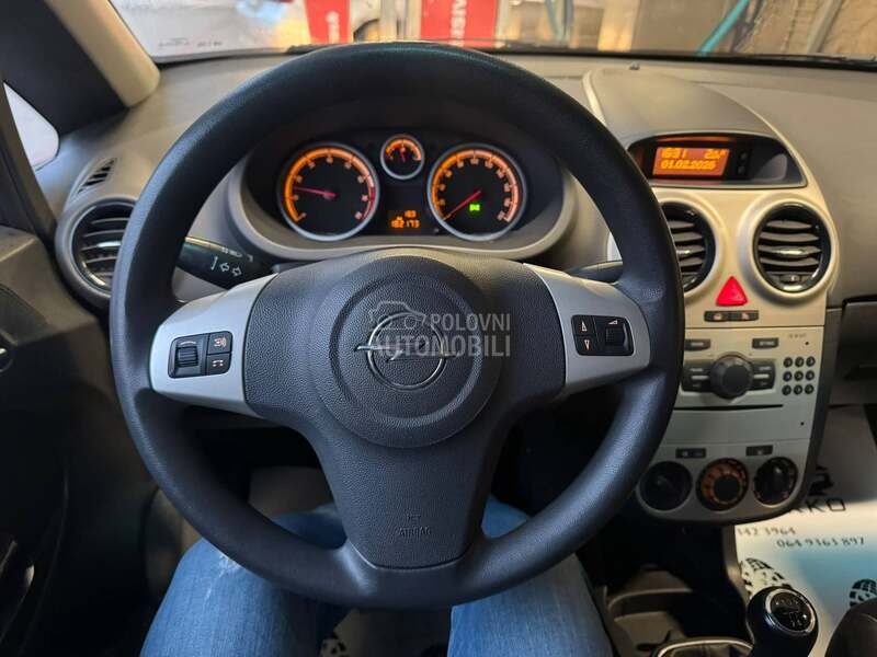 Opel Corsa D 