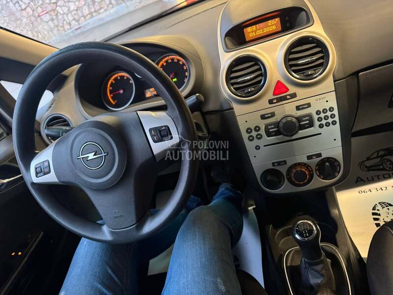Opel Corsa D 