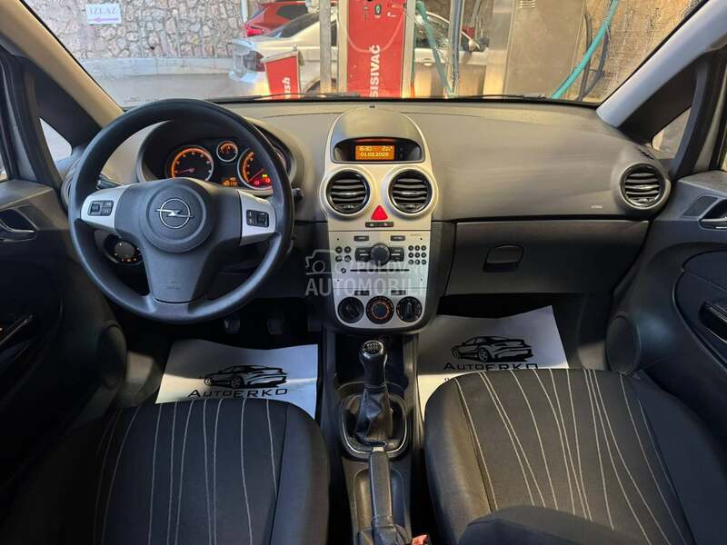 Opel Corsa D 
