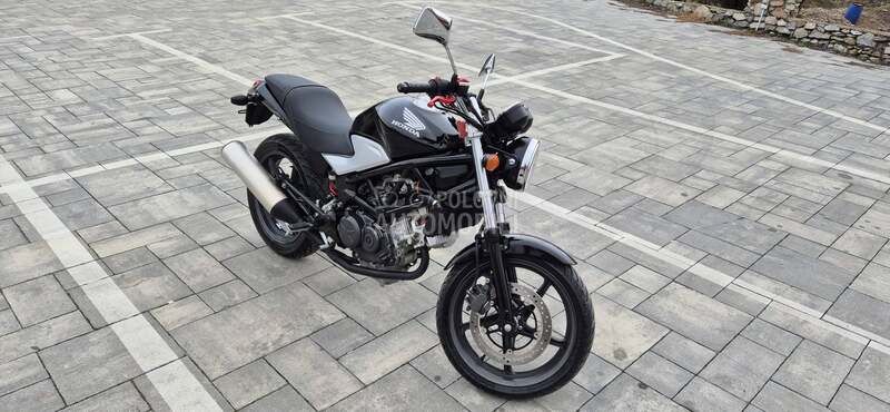 Honda vtr 250