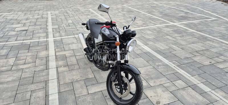 Honda vtr 250