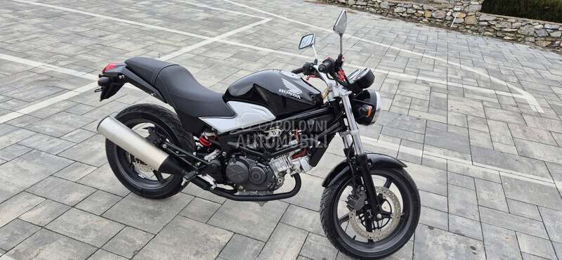 Honda vtr 250