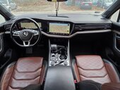 Volkswagen Touareg 3.0 V6 286hp MATRIX