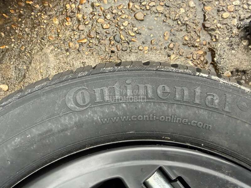 rezerni tocak sa alatom