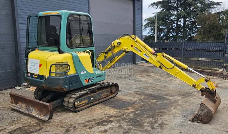 Yanmar B27 FABRICKO STANJE 3,1T