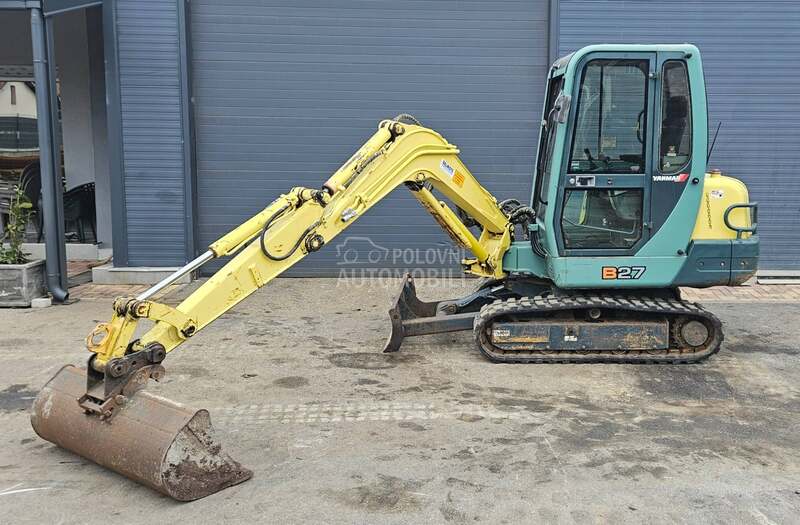 Yanmar B27 FABRICKO STANJE 3,1T