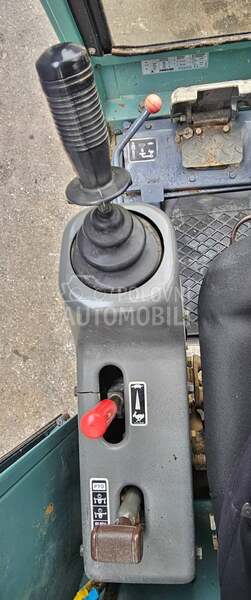 Yanmar B27 FABRICKO STANJE 3,1T