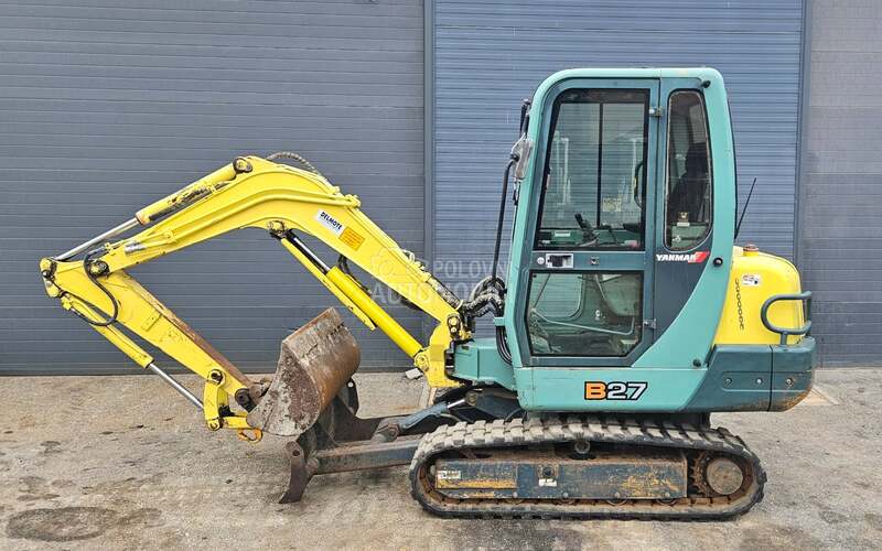 Yanmar B27 FABRICKO STANJE 3,1T