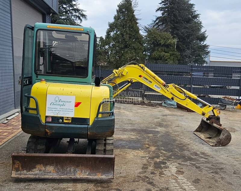 Yanmar B27 FABRICKO STANJE 3,1T