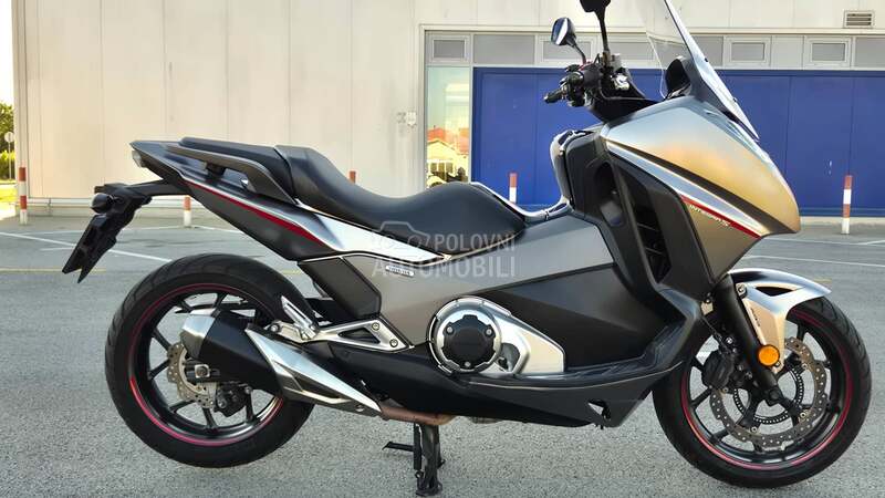 Honda Integra NC750D DCT