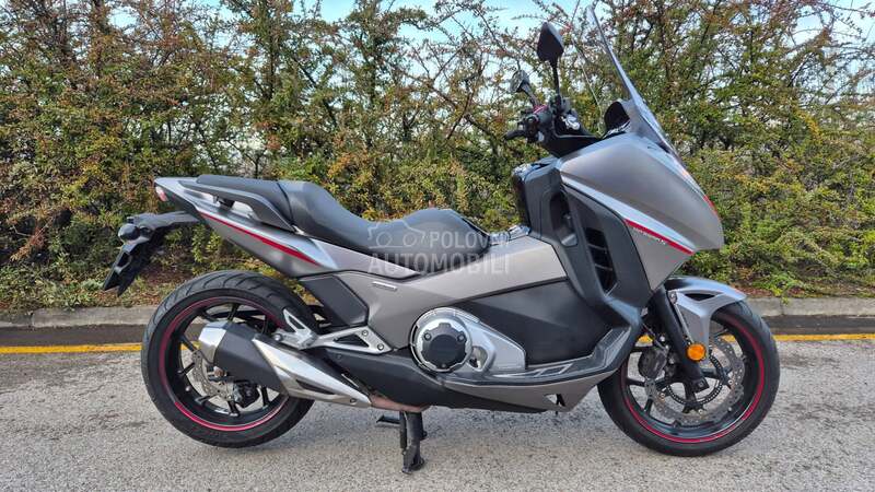 Honda Integra NC750D DCT