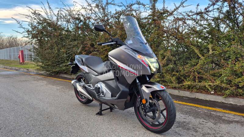 Honda Integra NC750D DCT