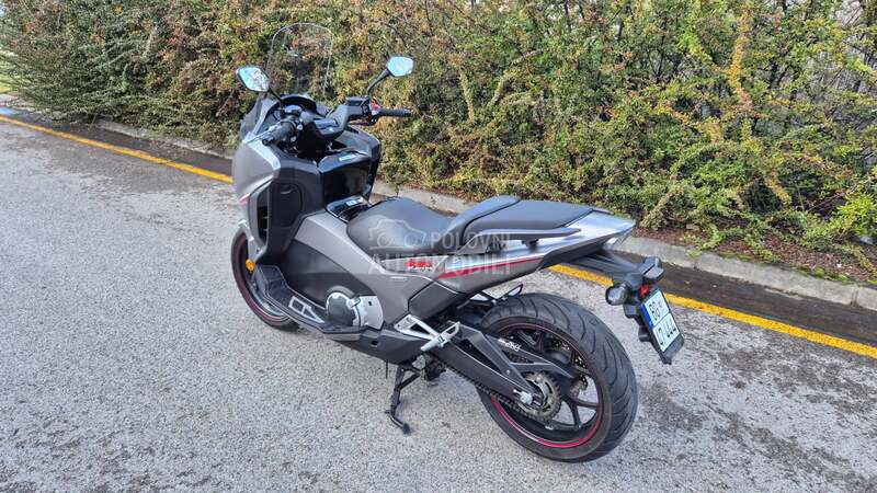 Honda Integra NC750D DCT