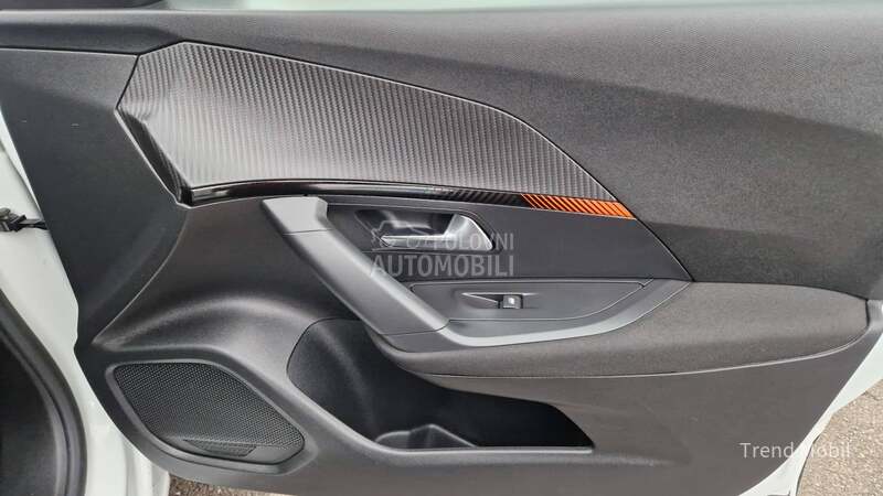 Peugeot 2008 1.5 hdi active plus