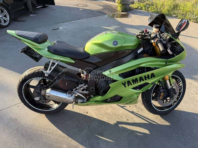 Yamaha R6